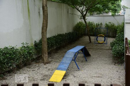 Apartamento à venda com 69m², 2 quartos e 1 vaga Apartamento à venda com 69m², 2 quartos e 1 vagaEspaço Pet