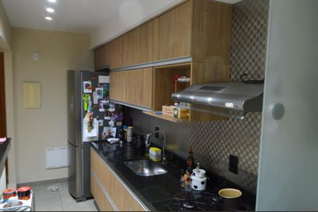 Apartamento à venda com 69m², 2 quartos e 1 vaga Apartamento à venda com 69m², 2 quartos e 1 vagaCozinha