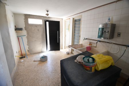 Casa à venda com 260m², 4 quartos e 4 vagasÁrea de Serviço 2