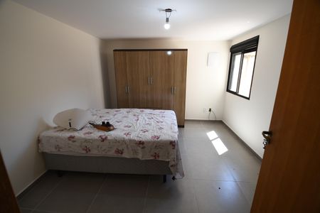 Casa à venda com 260m², 4 quartos e 4 vagas Quarto 3/Porão 