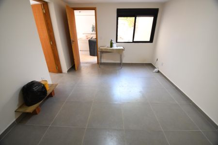 Casa à venda com 260m², 4 quartos e 4 vagasSala/Porão