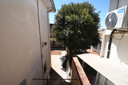 Casa à venda com 260m², 4 quartos e 4 vagasQuarto 4 Fundos- Vista