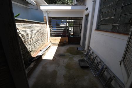 Casa à venda com 260m², 4 quartos e 4 vagasQuarto 1 - Vista