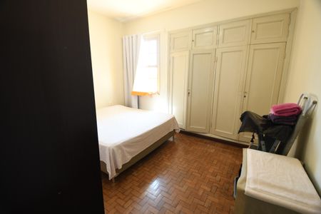 Casa à venda com 260m², 4 quartos e 4 vagasQuarto 2