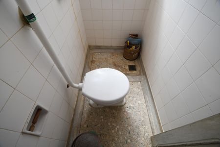 Casa à venda com 260m², 4 quartos e 4 vagasBanheiro de serviço