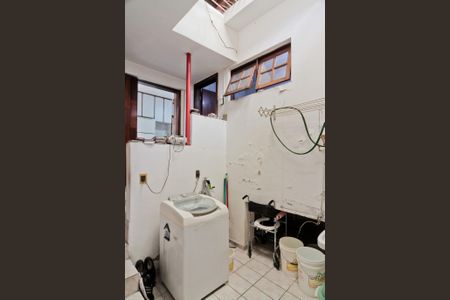 Casa à venda com 204m², 2 quartos e 2 vagasÁrea de Serviço