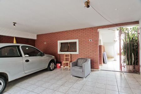 Casa à venda com 204m², 2 quartos e 2 vagasGaragem