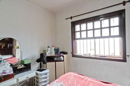 Casa à venda com 204m², 2 quartos e 2 vagasQuarto