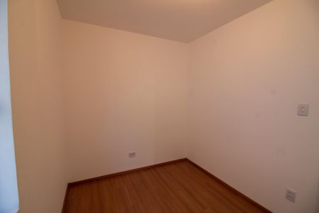 Casa à venda com 140m², 3 quartos e 2 vagas Casa à venda com 140m², 3 quartos e 2 vagasQuarto 2