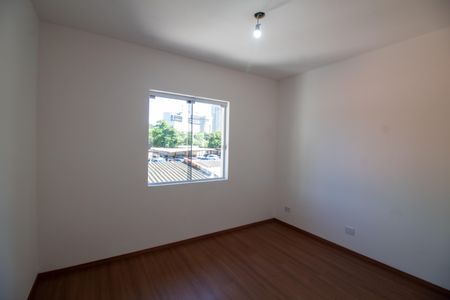 Casa à venda com 140m², 3 quartos e 2 vagas Casa à venda com 140m², 3 quartos e 2 vagasQuarto 1