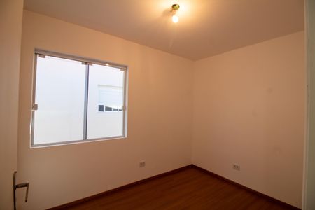 Casa à venda com 140m², 3 quartos e 2 vagas Casa à venda com 140m², 3 quartos e 2 vagasQuarto 2