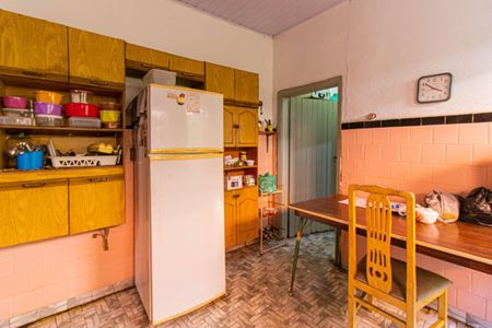 Casa à venda com 312m², 2 quartos e 2 vagasCozinha - Casa 2