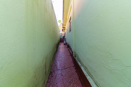 Casa à venda com 312m², 2 quartos e 2 vagasÁrea externa - Casa 2