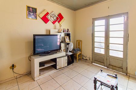 Casa à venda com 312m², 2 quartos e 2 vagasSala - Casa 2