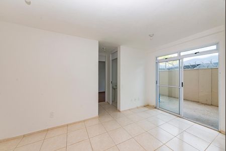Apartamento para alugar com 83m², 2 quartos e 1 vaga Apartamento para alugar com 83m², 2 quartos e 1 vagaSala