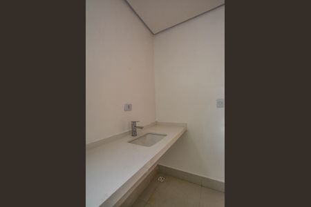 Casa à venda com 194m², 3 quartos e 4 vagasBanheiro Corredor