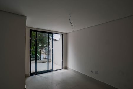 Casa à venda com 194m², 3 quartos e 4 vagasSala