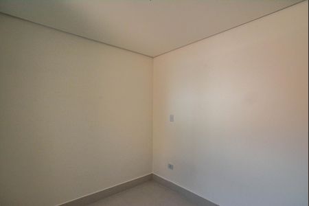 Casa à venda com 194m², 3 quartos e 4 vagasQuarto 2