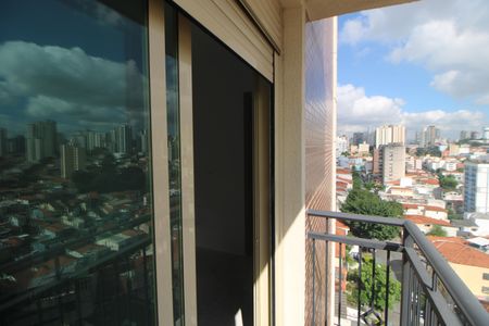 Apartamento à venda com 66m², 2 quartos e 1 vagaQuarto 2 - Varanda