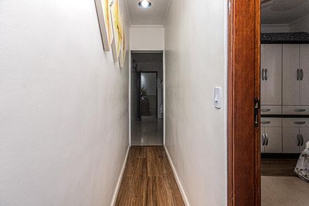 Casa à venda com 154m², 2 quartos e 4 vagasCorredor