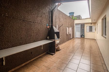 Casa à venda com 154m², 2 quartos e 4 vagasChurrasqueira