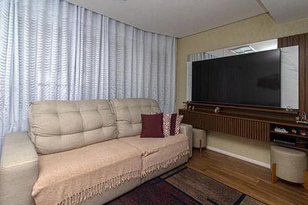 Casa à venda com 154m², 2 quartos e 4 vagasSala