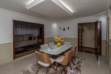 Casa à venda com 154m², 2 quartos e 4 vagasCopa