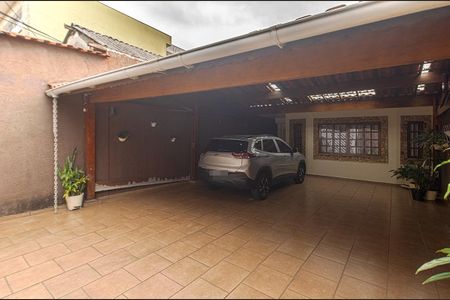 Casa à venda com 154m², 2 quartos e 4 vagasGaragem