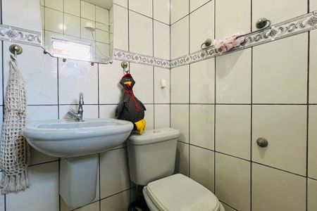 Casa à venda com 260m², 4 quartos e 2 vagas Casa à venda com 260m², 4 quartos e 2 vagasBanheiro da Suíte