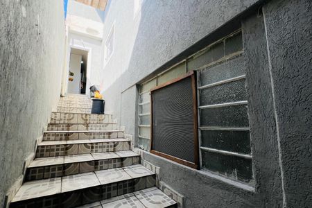 Casa à venda com 260m², 4 quartos e 2 vagas Casa à venda com 260m², 4 quartos e 2 vagasÁrea externa