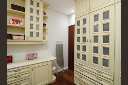 Casa para alugar com 300m², 4 quartos e 6 vagasQuarto 2