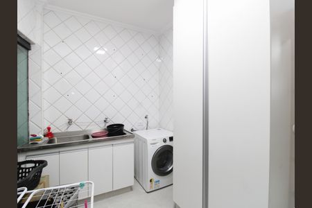 Casa para alugar com 300m², 4 quartos e 6 vagasÁrea de Serviço