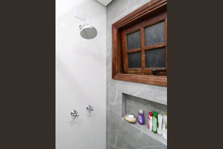 Casa para alugar com 300m², 4 quartos e 6 vagasBanheiro da Suíte 1