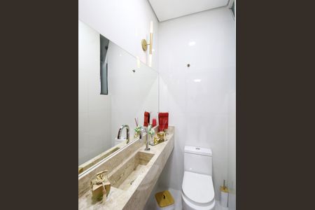 Casa para alugar com 300m², 4 quartos e 6 vagasLavabo