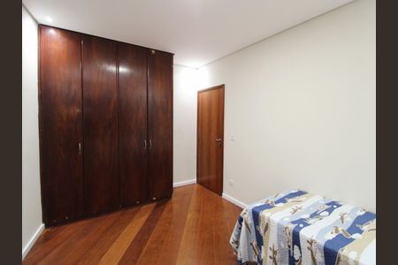 Casa para alugar com 300m², 4 quartos e 6 vagasQuarto 1