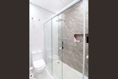 Casa para alugar com 300m², 4 quartos e 6 vagasBanheiro da Suíte 2