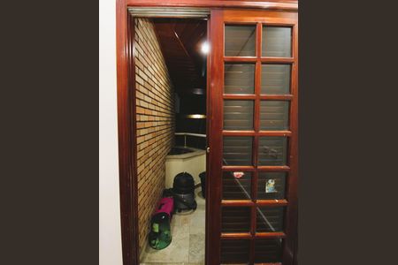 Casa para alugar com 300m², 4 quartos e 6 vagasSacada da Suíte 1