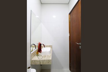 Casa para alugar com 300m², 4 quartos e 6 vagasBanheiro de Serviço