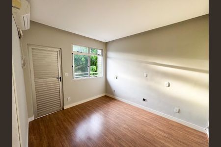 Apartamento à venda com 185m², 3 quartos e 5 vagasQuarto