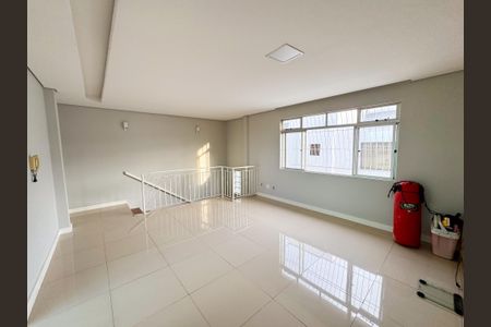 Apartamento à venda com 185m², 3 quartos e 5 vagasHall
