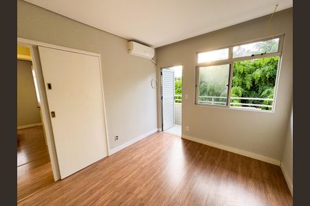Apartamento à venda com 185m², 3 quartos e 5 vagasQuarto