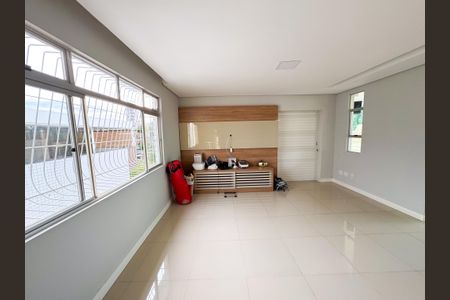 Apartamento à venda com 185m², 3 quartos e 5 vagasHall