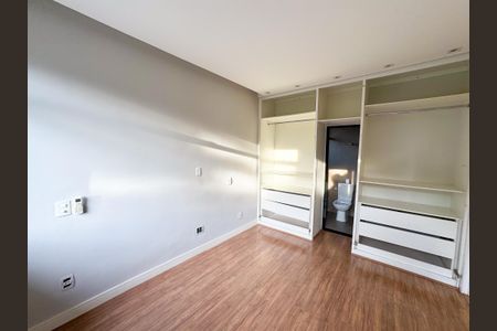 Apartamento à venda com 185m², 3 quartos e 5 vagasQuarto