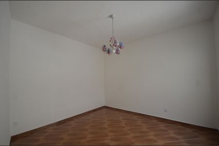 Apartamento para alugar com 77m², 2 quartos e 1 vagaQuarto 1