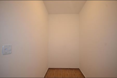 Apartamento para alugar com 77m², 2 quartos e 1 vagaQuarto de Serviço
