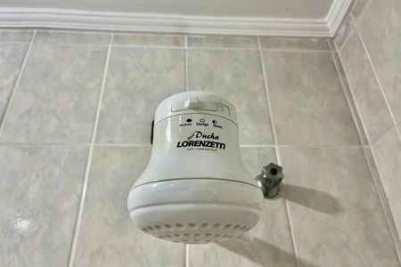 Casa à venda com 500m², 3 quartos e 5 vagas Casa à venda com 500m², 3 quartos e 5 vagasBanheiro Corredor