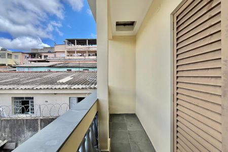 Casa à venda com 500m², 3 quartos e 5 vagas Casa à venda com 500m², 3 quartos e 5 vagasVaranda do quarto 2