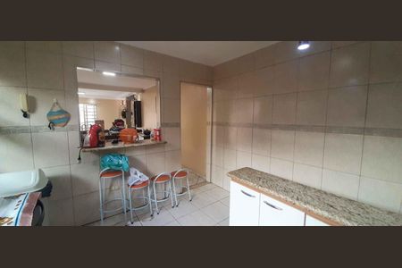 Casa à venda com 120m², 3 quartos e 2 vagasCozinha