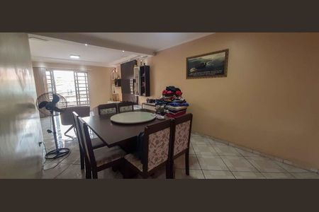 Casa à venda com 120m², 3 quartos e 2 vagasSala de Jantar