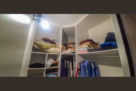 Casa à venda com 120m², 3 quartos e 2 vagasCloset do Quarto 2